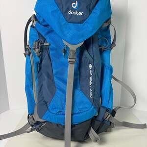 Deuter ACT Trail 28 SL Women's Hiking Backpack Turquoise